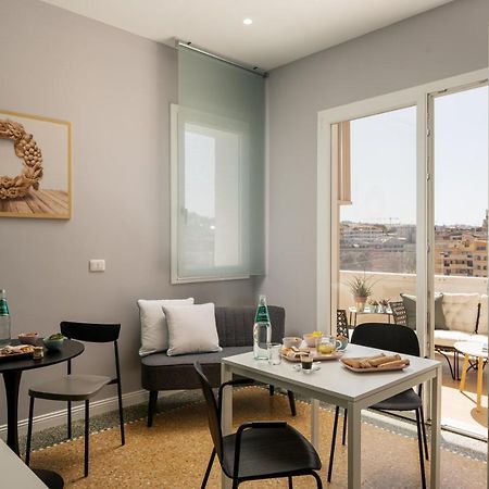 Nue Suites Sassari Bagian luar foto