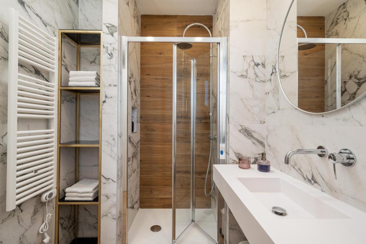 Nue Suites Sassari Bagian luar foto