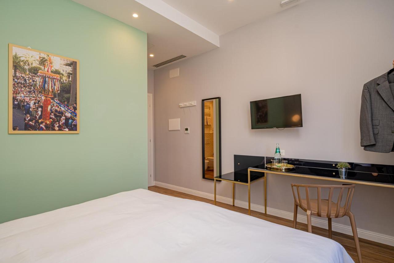 Nue Suites Sassari Bagian luar foto
