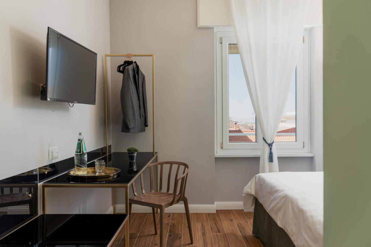 Nue Suites Sassari Bagian luar foto